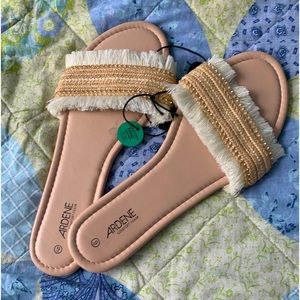 Ardene Sandals (Size 9 Women’s US)